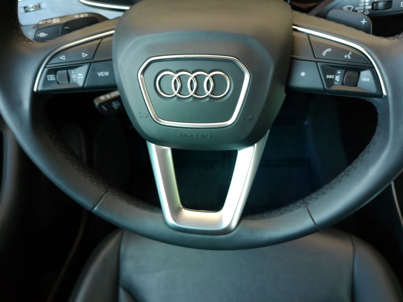2022 Audi Q7 45 Premium quattro