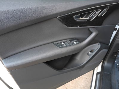 2022 Audi Q7 45 Premium quattro