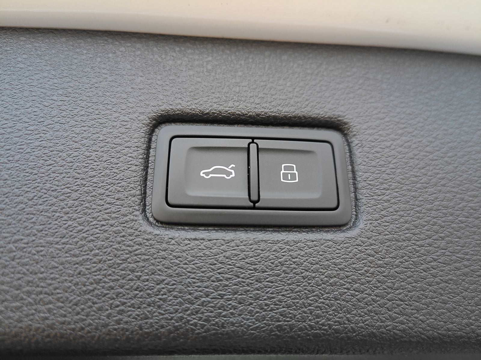2022 Audi Q7 45 Premium quattro