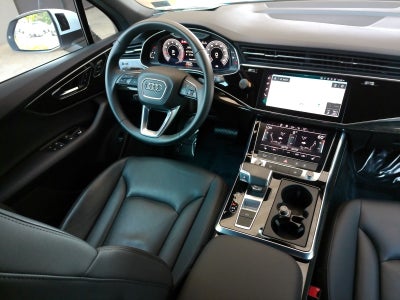 2022 Audi Q7 45 Premium quattro