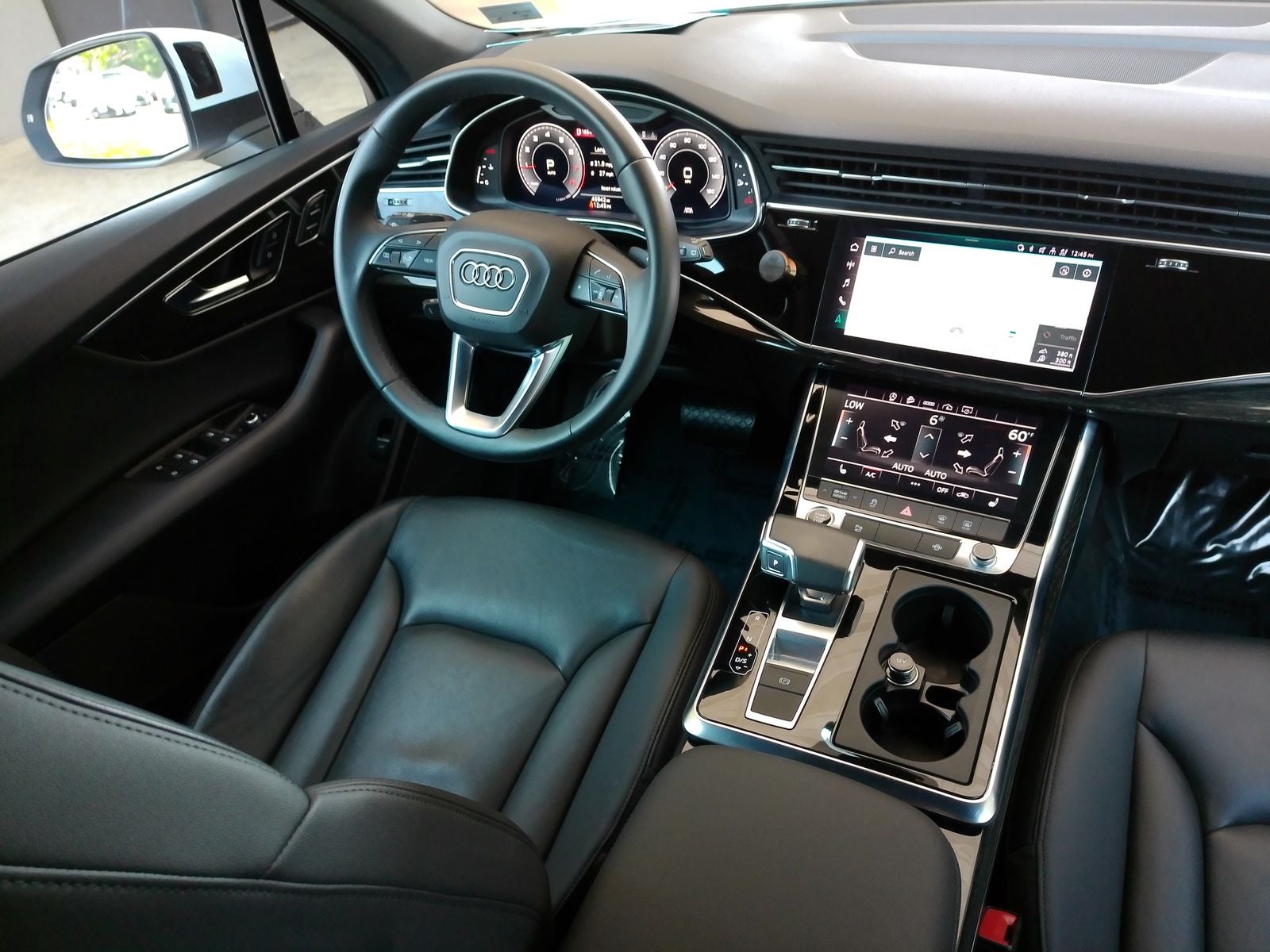 2022 Audi Q7 45 Premium quattro