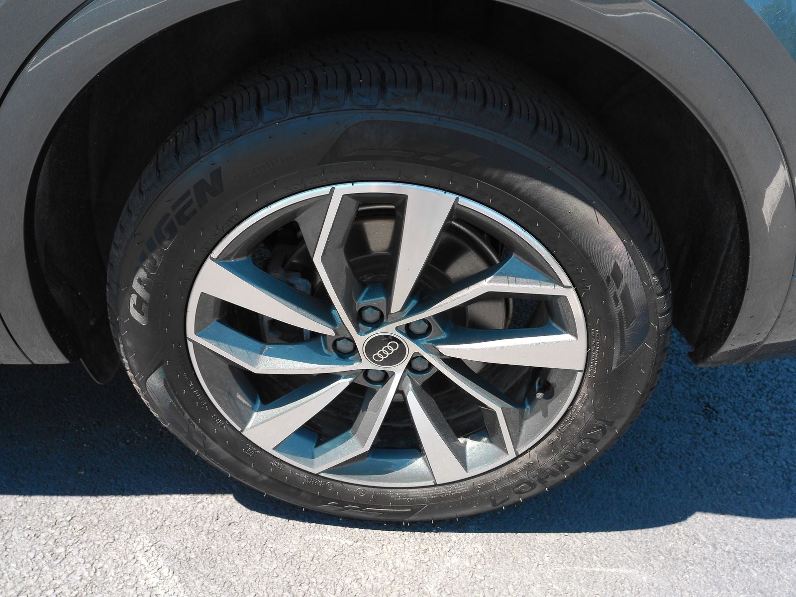 2022 Audi Q5 45 S line Premium Plus quattro