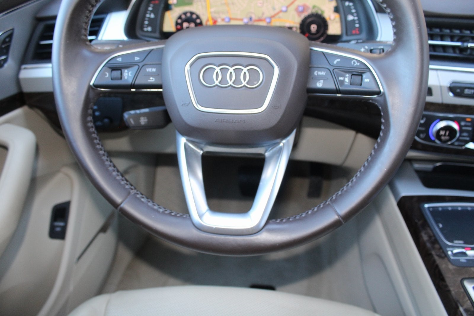 2019 Audi Q7 45 Premium Plus quattro