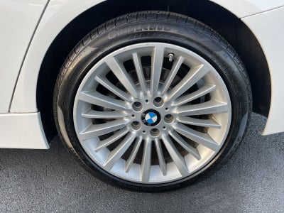 2015 BMW 3 Series 328i