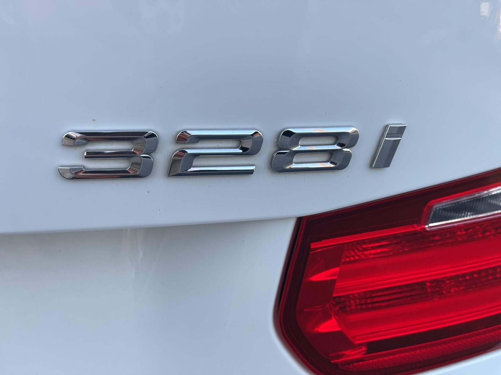 2015 BMW 3 Series 328i