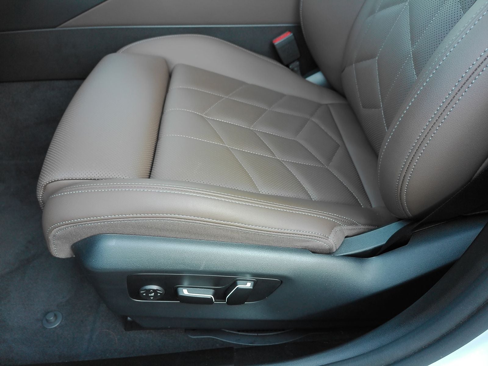 2024 BMW 5 Series 530i xDrive