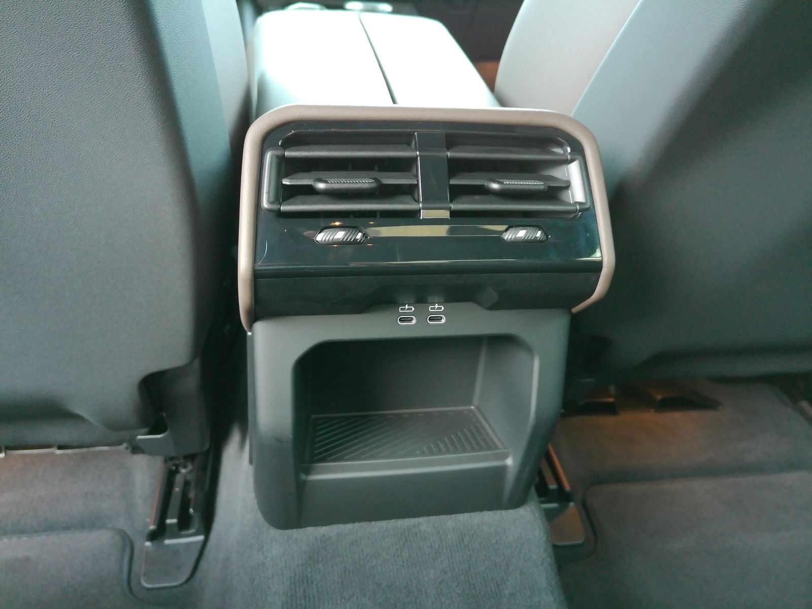 2024 BMW 5 Series 530i xDrive