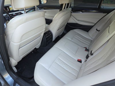 2017 BMW 5 Series 540i