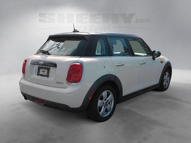 2016 MINI Cooper Base
