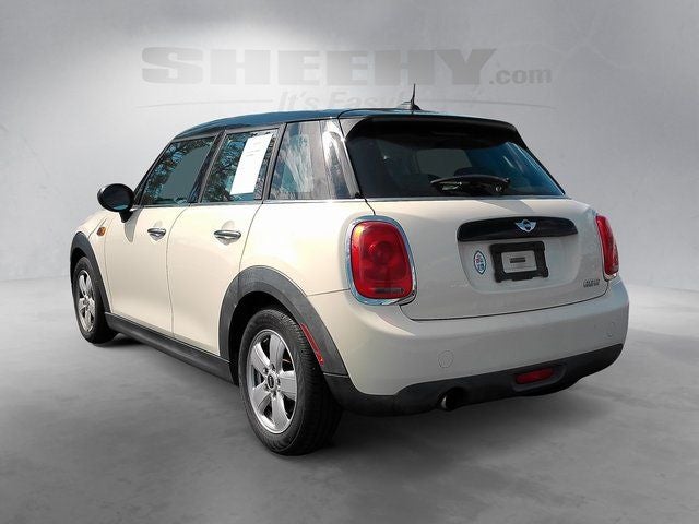 2016 MINI Cooper Base