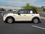 2016 MINI Cooper Base