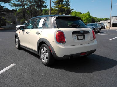 2016 MINI Cooper Base