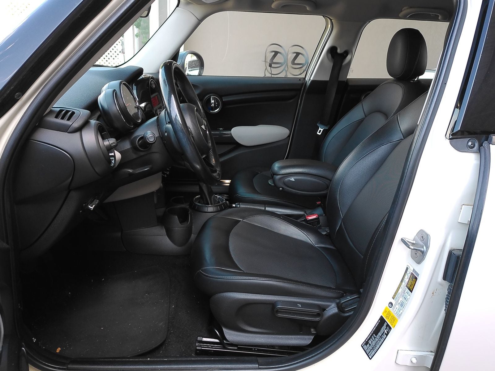 2016 MINI Cooper Base