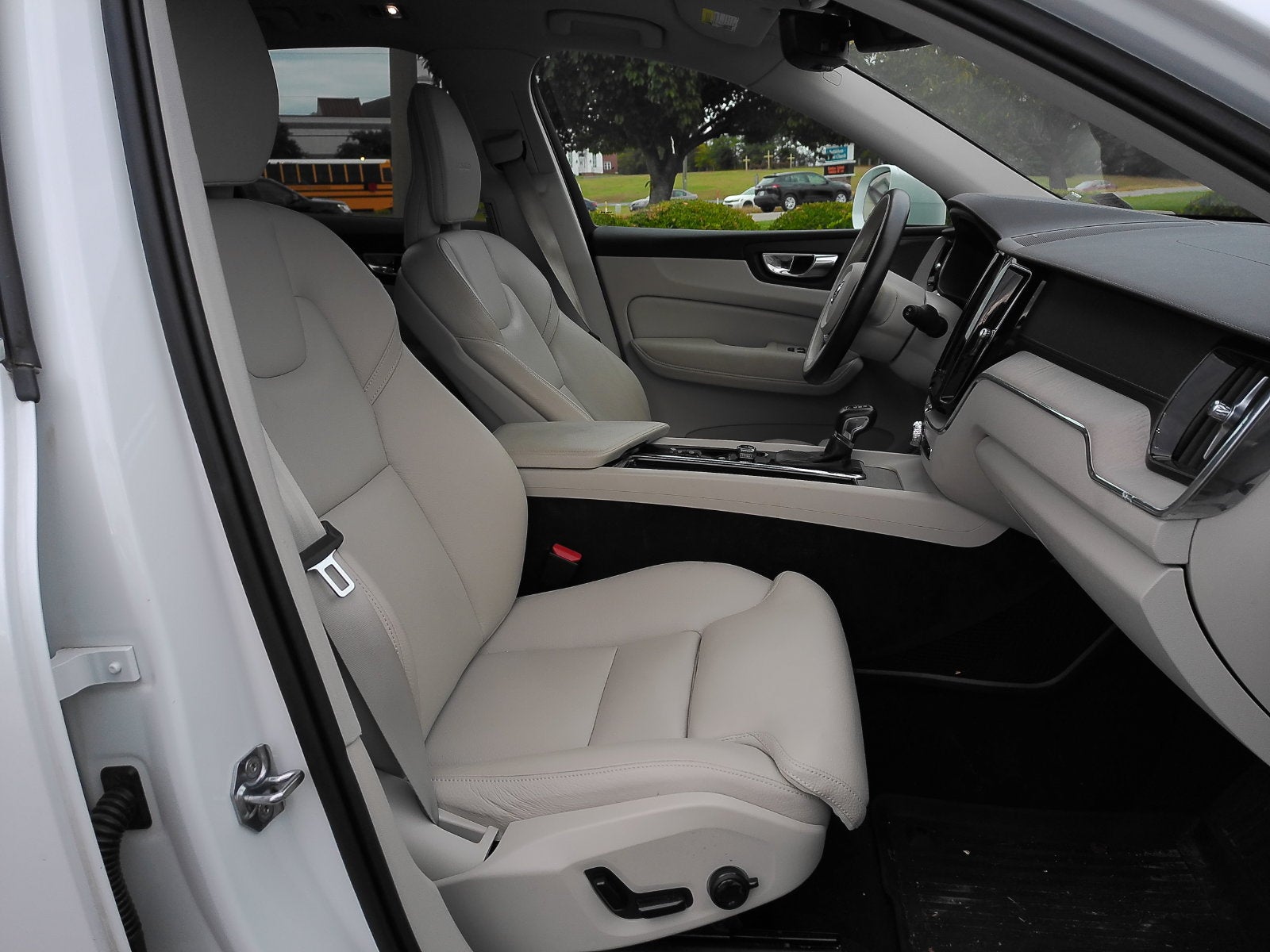 2020 Volvo XC60 T5 Inscription