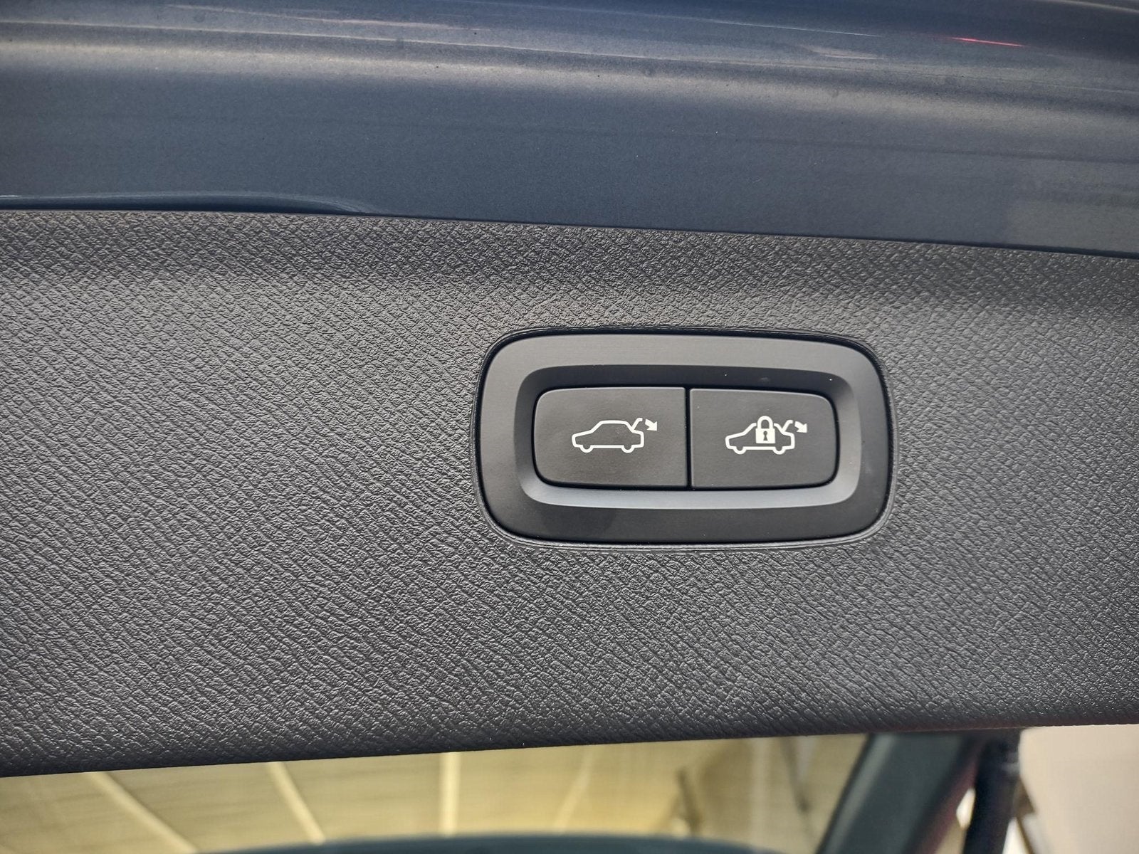 2018 Volvo XC90 T6 Inscription