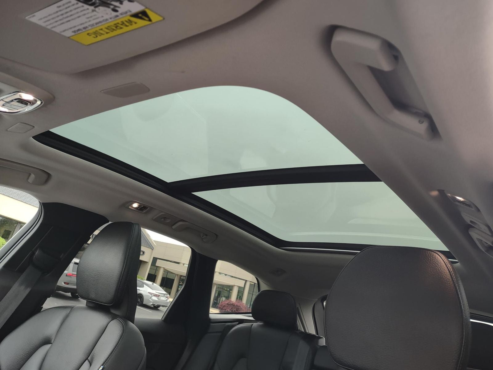 2021 Volvo XC60 T6 Momentum