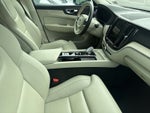 2022 Volvo XC60 Recharge Plug-In Hybrid T8 Inscription