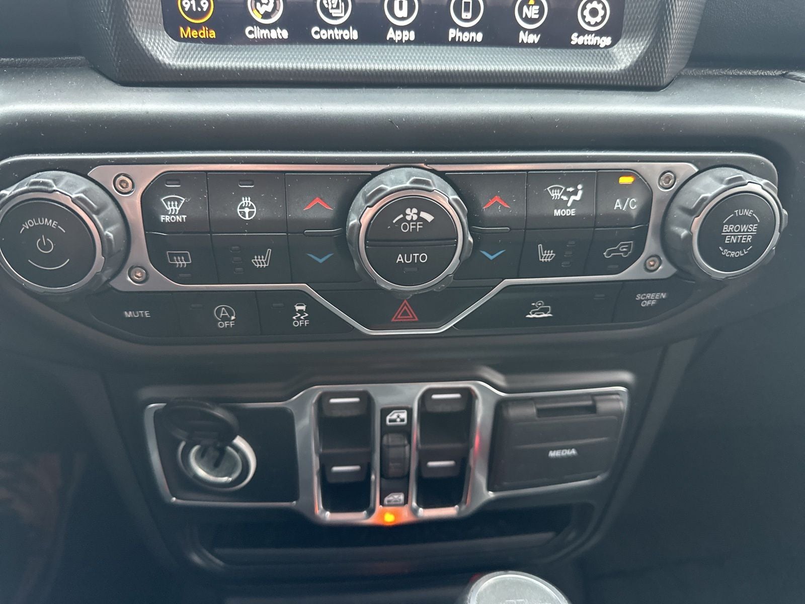 2021 Jeep Gladiator Overland