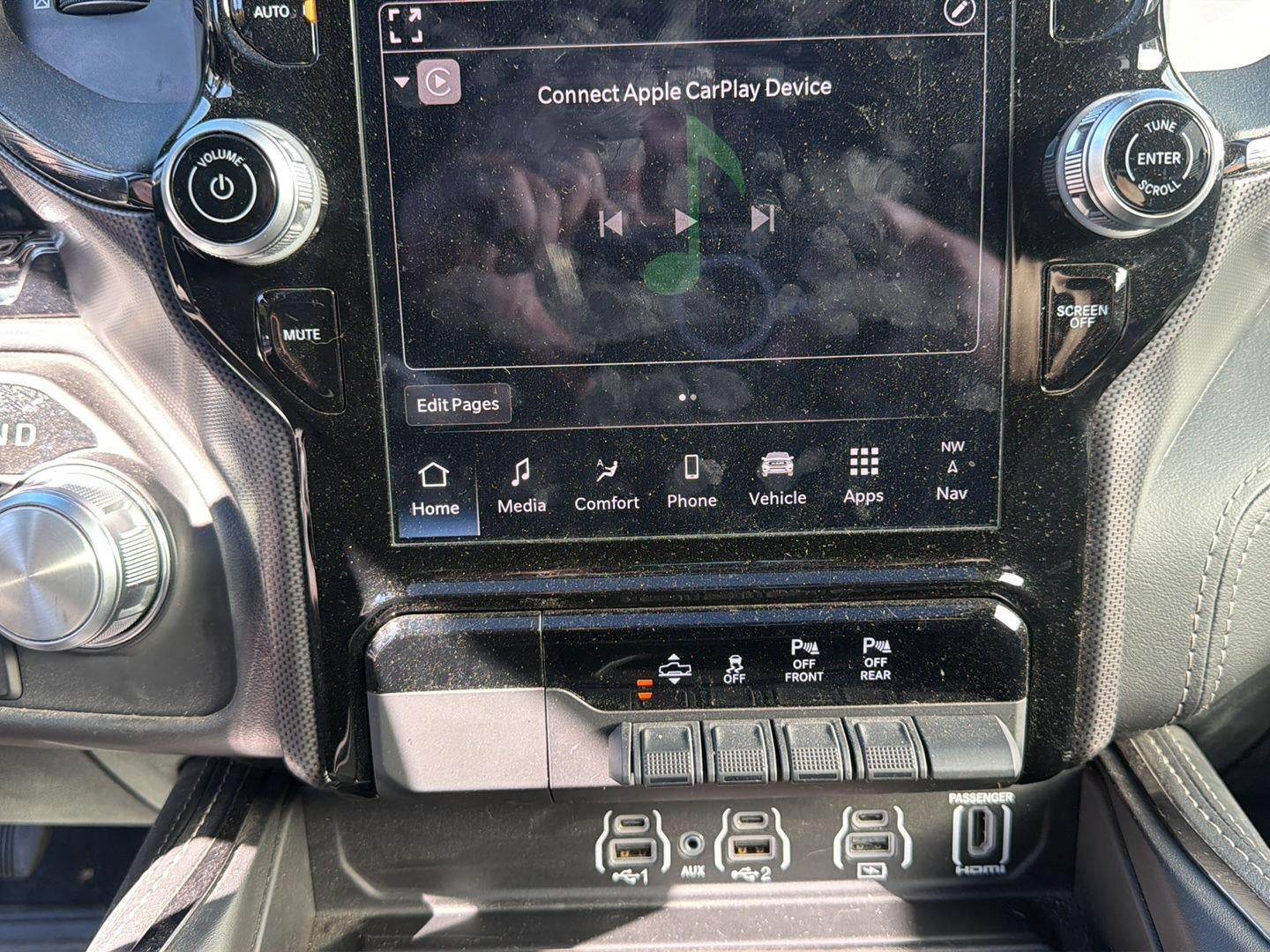 2025 RAM 1500 Limited
