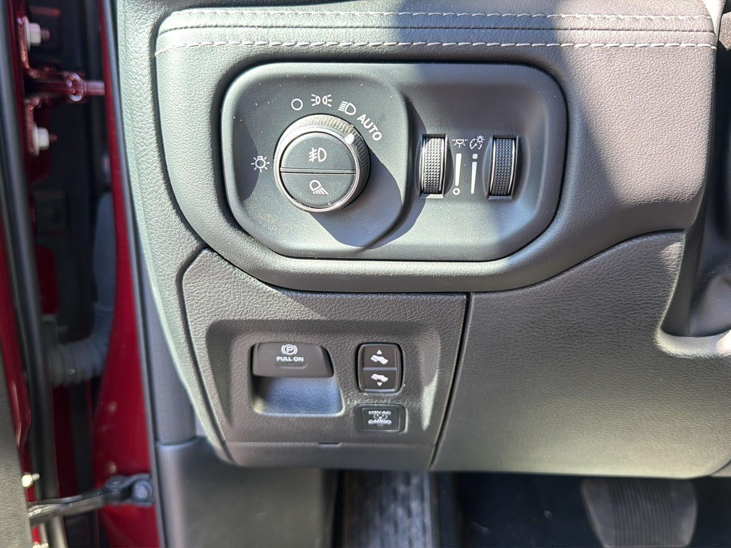 2025 RAM 1500 Limited