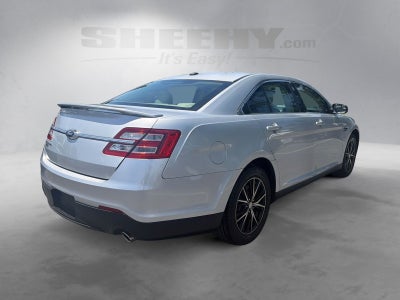 2018 Ford Taurus SE