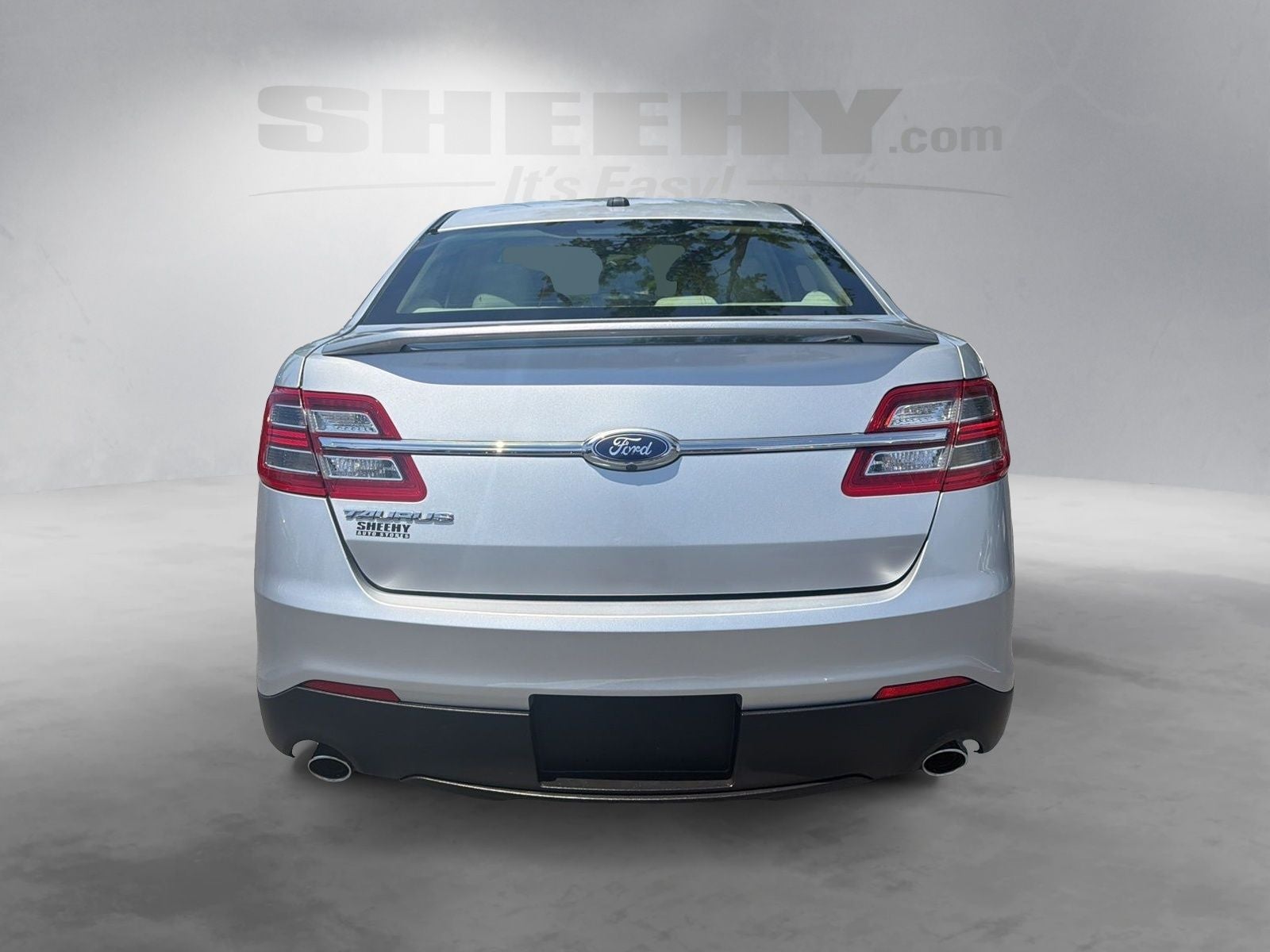 2018 Ford Taurus SE