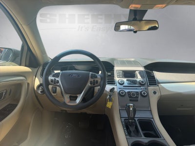 2018 Ford Taurus SE