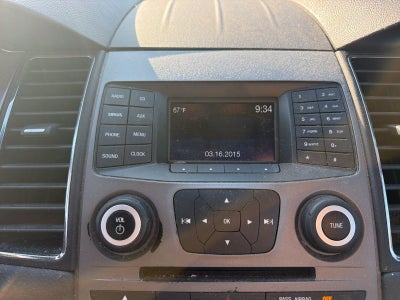 2015 Ford Taurus SEL