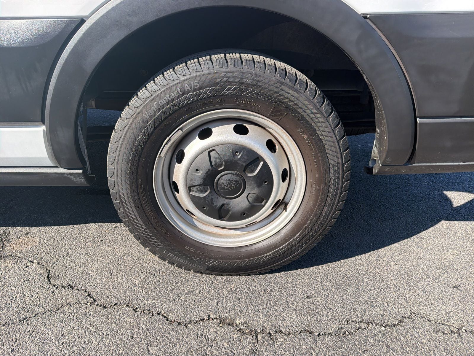 2020 Ford Transit-350 XL