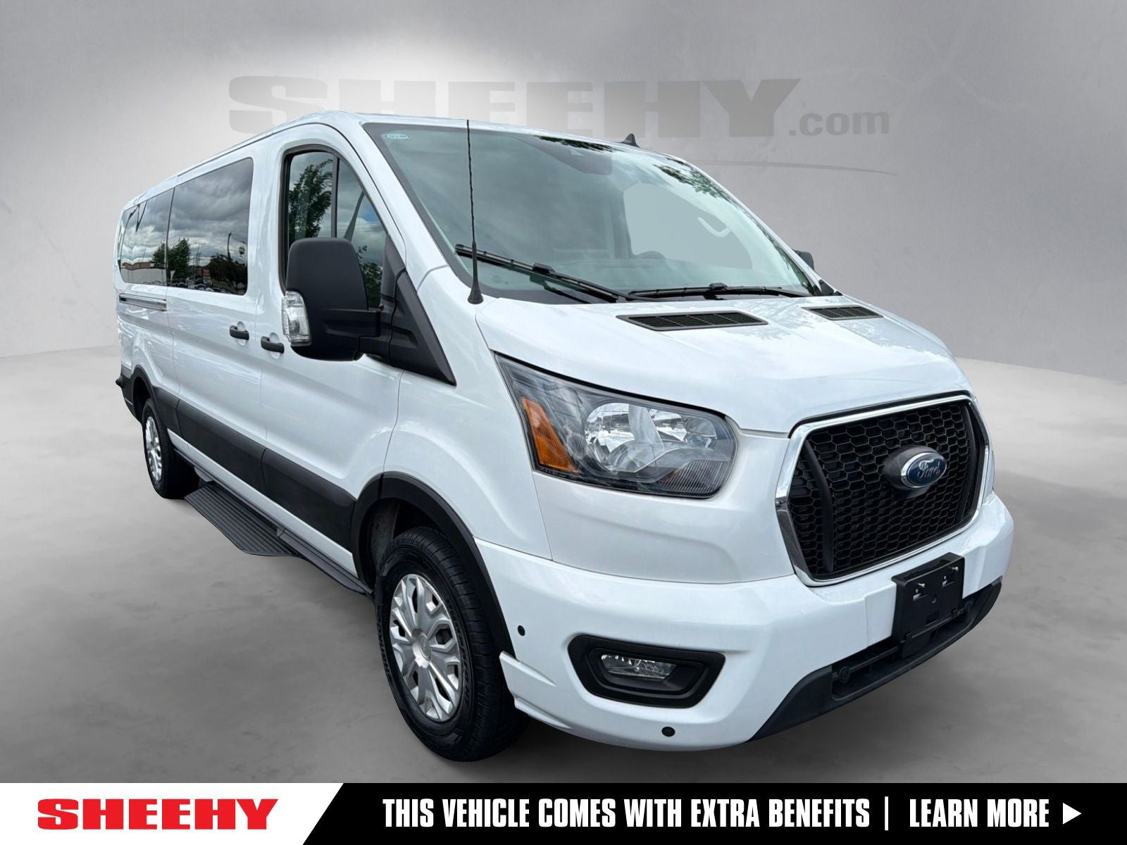 2024 Ford Transit 350 XLT Low Roof Sliding Pass. 148's photo
