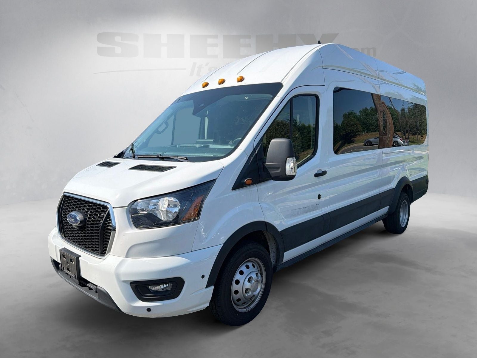 2024 Ford Transit-350 XLT