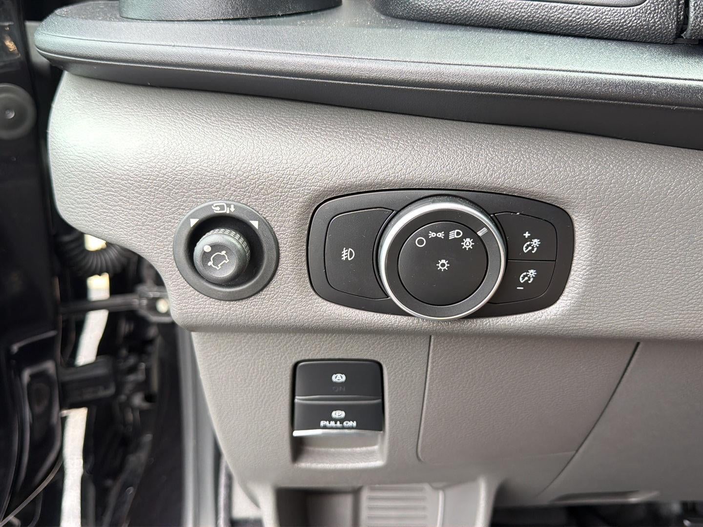 2023 Ford Transit 350 XLT