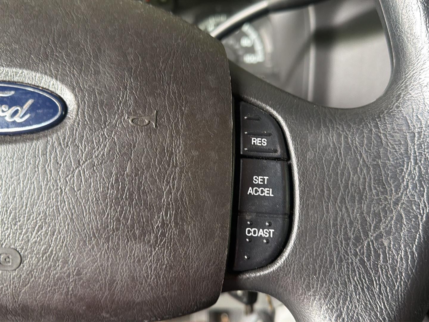2019 Ford Econoline 350 Cutaway E-350 SRW 138 WB