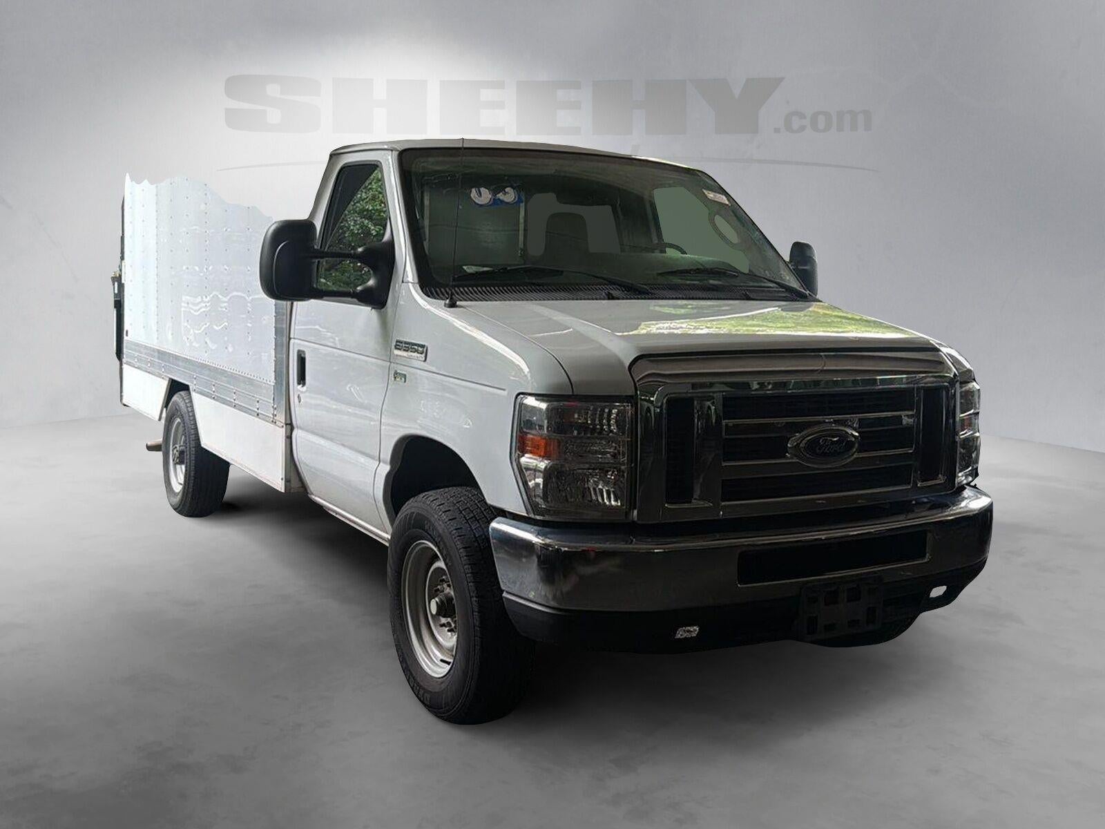 2019 Ford Econoline 350 Cutaway E-350 SRW 138 WB