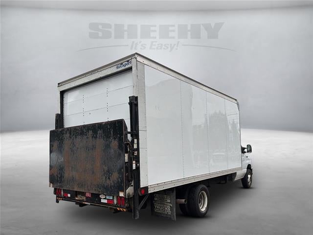 2022 Ford Econoline 450 Cutaway Base DRW