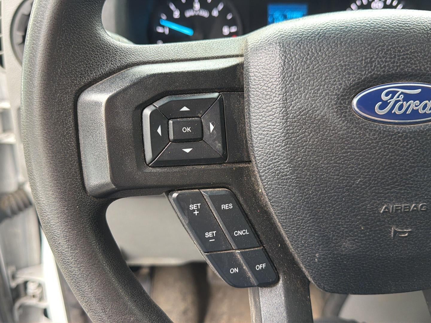 2022 Ford Econoline 450 Cutaway Base DRW