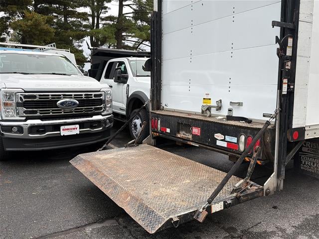 2022 Ford Econoline 450 Cutaway Base DRW