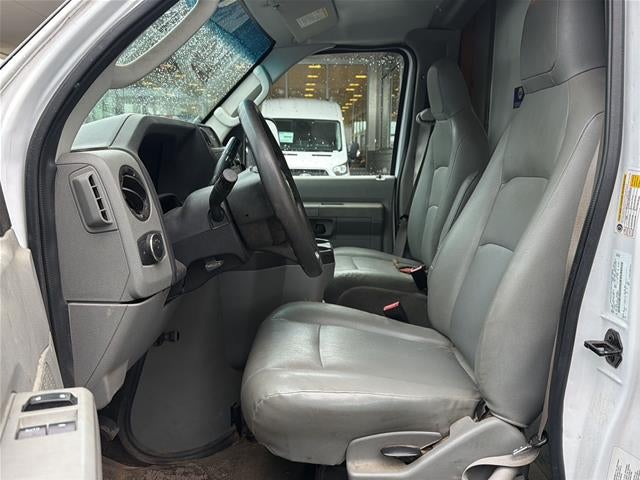 2022 Ford Econoline 450 Cutaway Base DRW