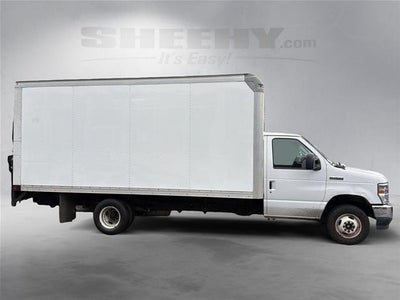 2022 Ford Econoline 450 Cutaway Base DRW