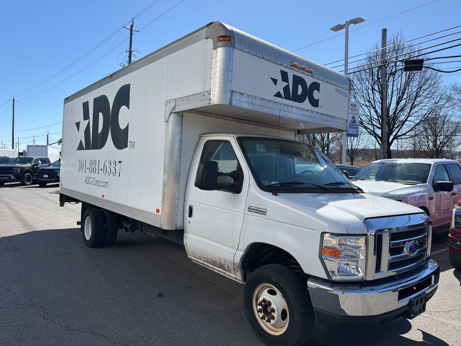 2018 Ford E-450SD Base DRW