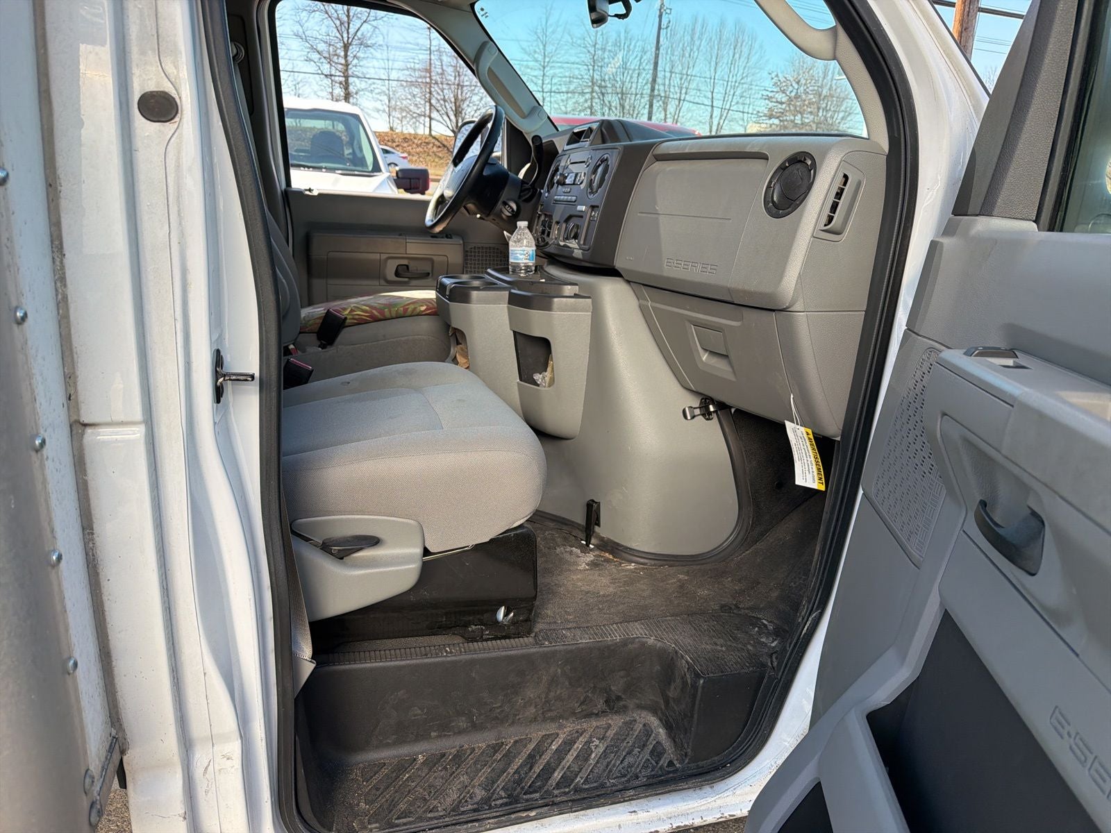 2018 Ford E-450SD Base DRW