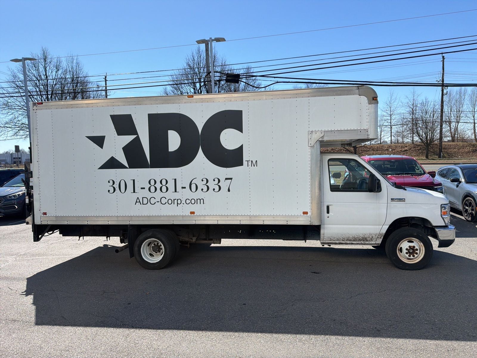 2018 Ford E-450SD Base DRW