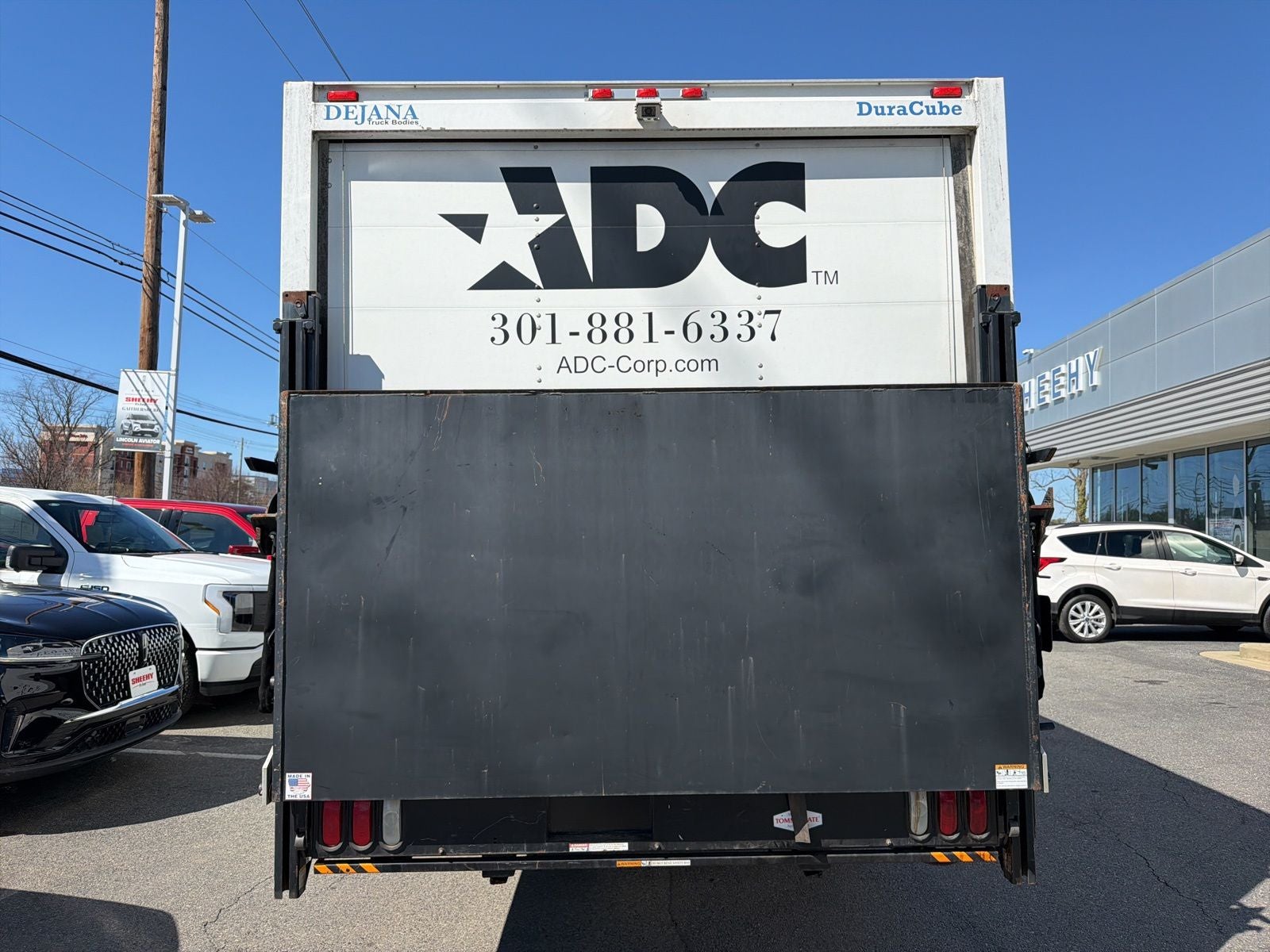 2018 Ford E-450SD Base DRW