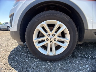 2016 Ford Explorer Base