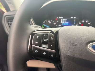 2021 Ford Escape SE Hybrid