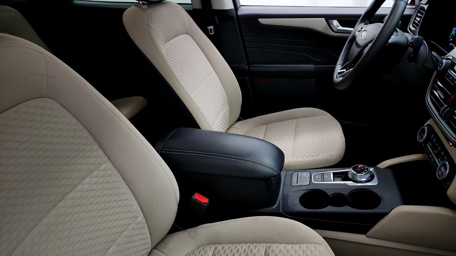 2021 Ford Escape SE Hybrid