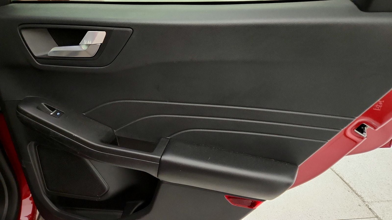 2021 Ford Escape SE Hybrid