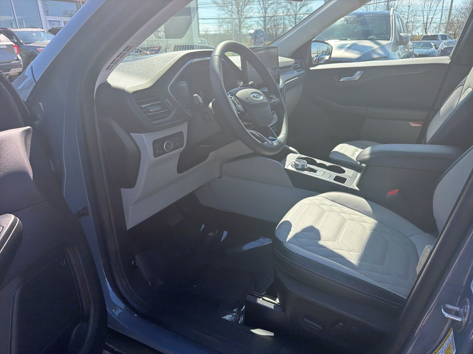 2024 Ford Escape Plug-In Hybrid Base