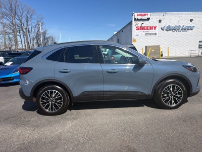 2024 Ford Escape Plug-In Hybrid Base