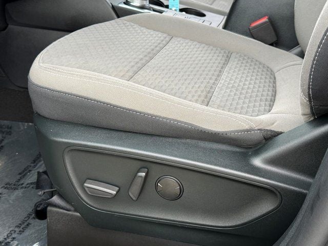 2022 Ford Escape Plug-In Hybrid SE